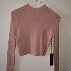 Cute cropped sweater💗